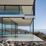 Railings that meet California code but still look modern